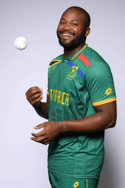Andile Phehlukwayo